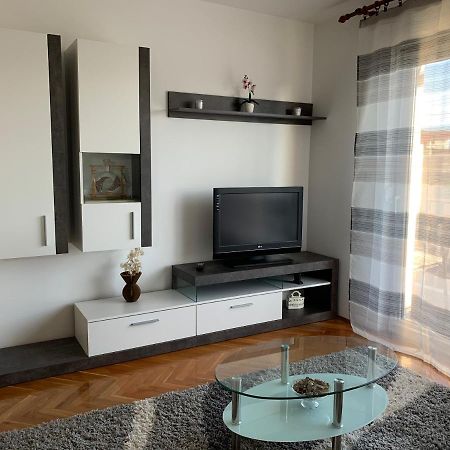 Apartman Madape Sesvete Luaran gambar