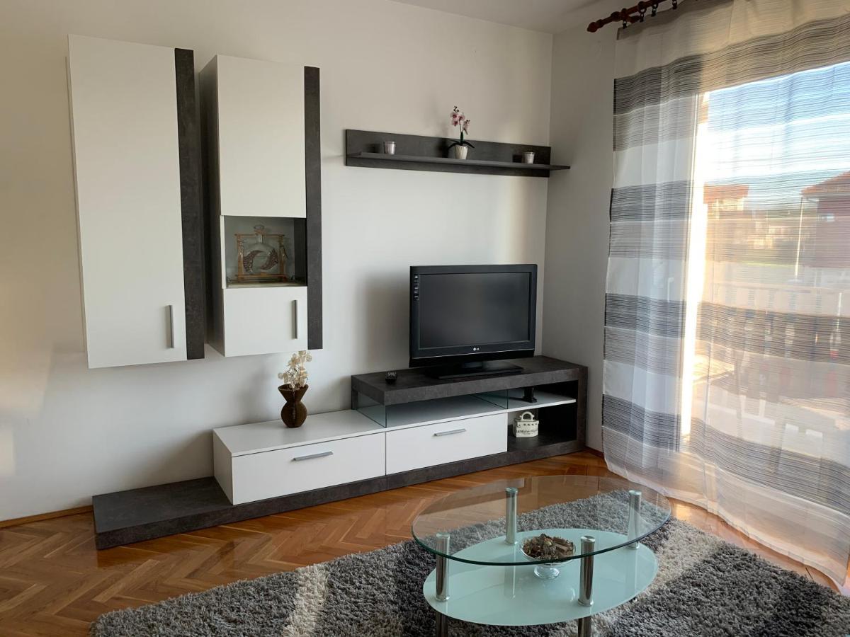 Apartman Madape Sesvete Luaran gambar